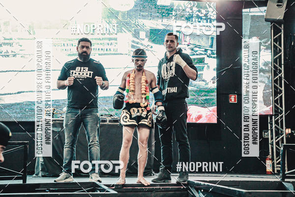 Achetez vos photos de l'vnementWAR MUAY THAI 57  sur Fotop