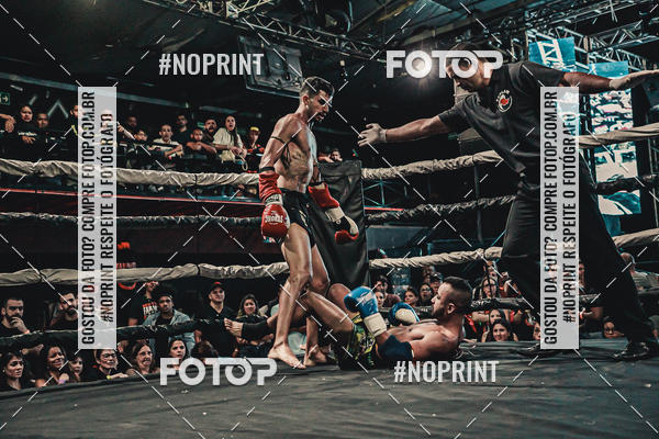 Achetez vos photos de l'vnementWAR MUAY THAI 57  sur Fotop
