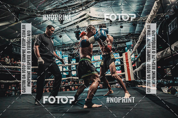 Achetez vos photos de l'vnementWAR MUAY THAI 57  sur Fotop