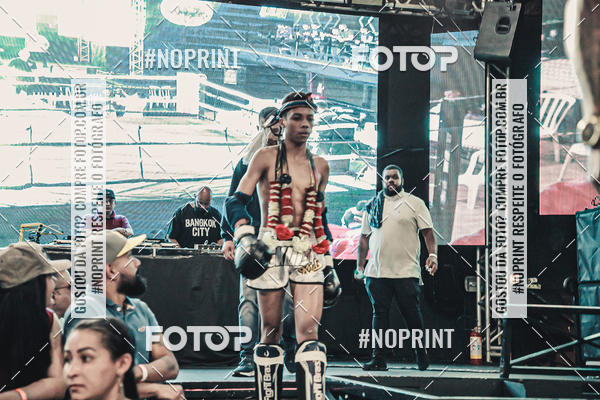 Achetez vos photos de l'vnementWAR MUAY THAI 57  sur Fotop