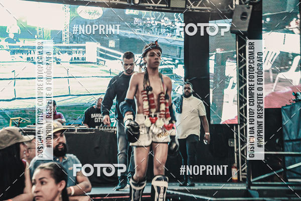 Achetez vos photos de l'vnementWAR MUAY THAI 57  sur Fotop