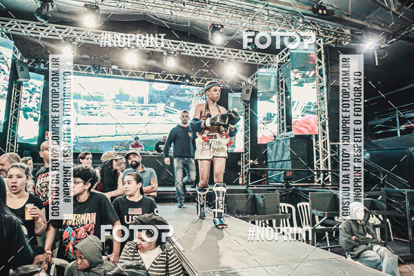 Achetez vos photos de l'vnementWAR MUAY THAI 57  sur Fotop