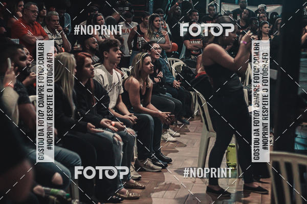 Achetez vos photos de l'vnementWAR MUAY THAI 57  sur Fotop