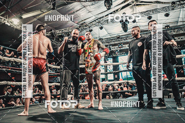 Achetez vos photos de l'vnementWAR MUAY THAI 57  sur Fotop