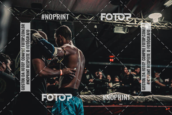 Achetez vos photos de l'vnementWAR MUAY THAI 57  sur Fotop