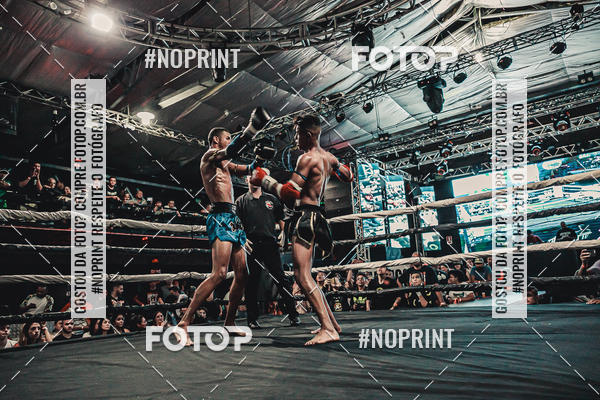 Achetez vos photos de l'vnementWAR MUAY THAI 57  sur Fotop