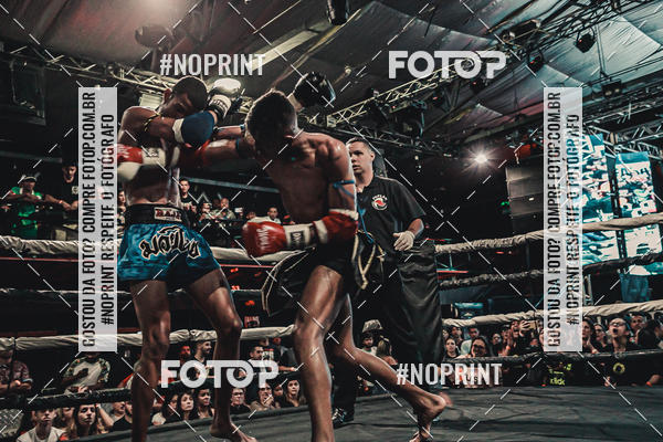 Achetez vos photos de l'vnementWAR MUAY THAI 57  sur Fotop