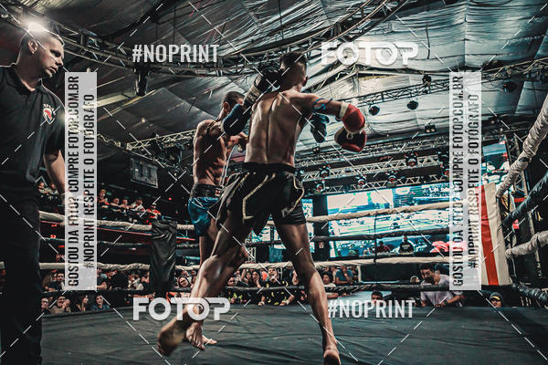 Achetez vos photos de l'vnementWAR MUAY THAI 57  sur Fotop