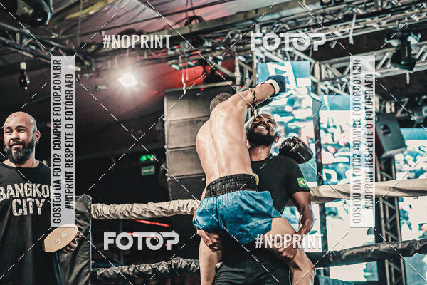 Achetez vos photos de l'vnementWAR MUAY THAI 57  sur Fotop