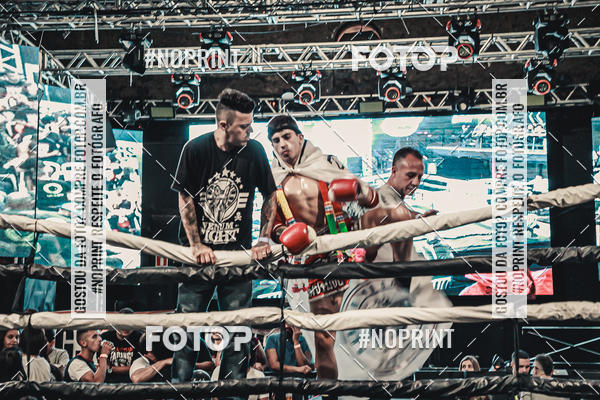Achetez vos photos de l'vnementWAR MUAY THAI 57  sur Fotop