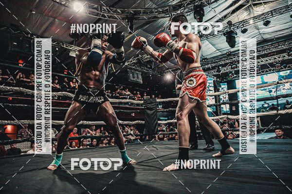 Achetez vos photos de l'vnementWAR MUAY THAI 57  sur Fotop