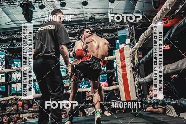 Achetez vos photos de l'vnementWAR MUAY THAI 57  sur Fotop
