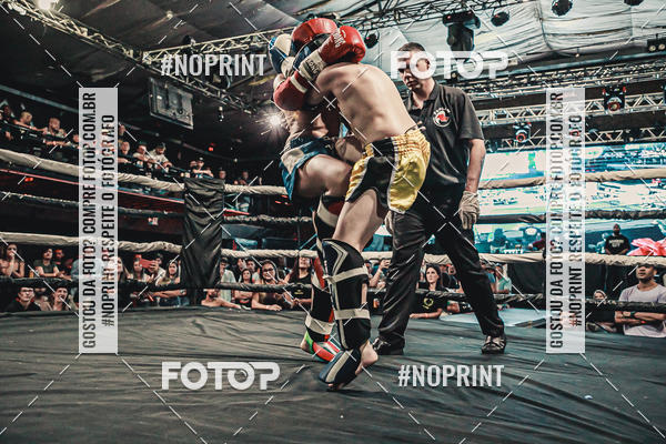 Achetez vos photos de l'vnementWAR MUAY THAI 57  sur Fotop