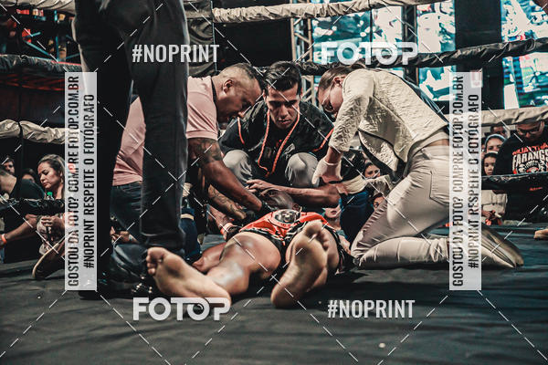 Achetez vos photos de l'vnementWAR MUAY THAI 57  sur Fotop