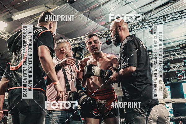 Achetez vos photos de l'vnementWAR MUAY THAI 57  sur Fotop