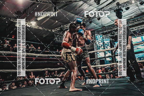 Achetez vos photos de l'vnementWAR MUAY THAI 57  sur Fotop