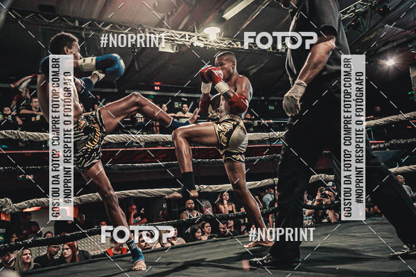 Achetez vos photos de l'vnementWAR MUAY THAI 57  sur Fotop