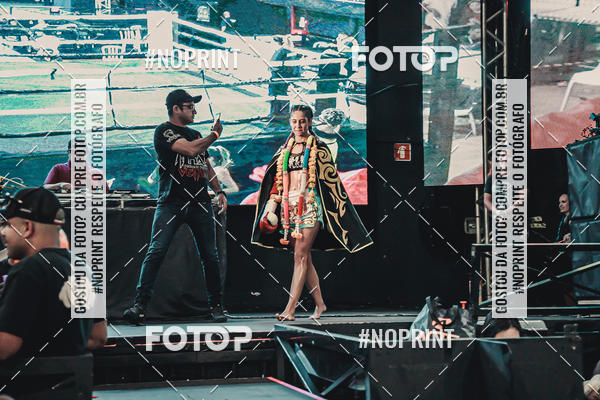 Achetez vos photos de l'vnementWAR MUAY THAI 57  sur Fotop