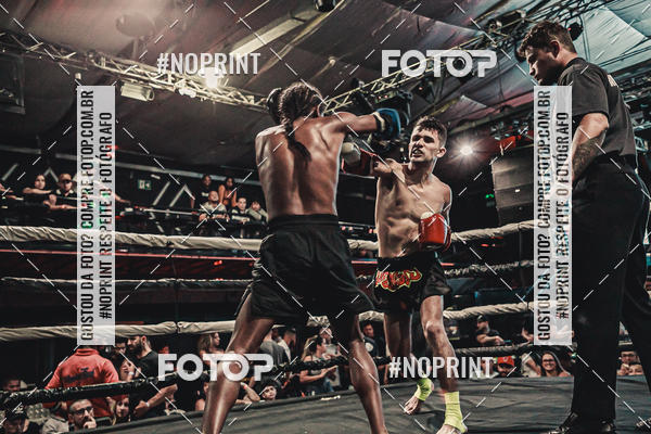 Achetez vos photos de l'vnementWAR MUAY THAI 57  sur Fotop