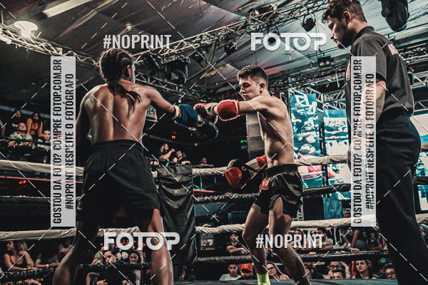 Achetez vos photos de l'vnementWAR MUAY THAI 57  sur Fotop