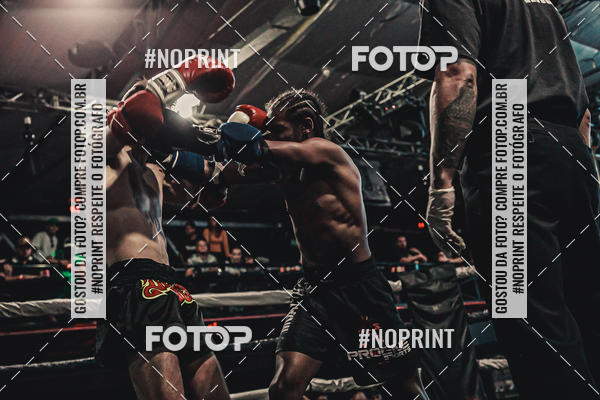 Achetez vos photos de l'vnementWAR MUAY THAI 57  sur Fotop