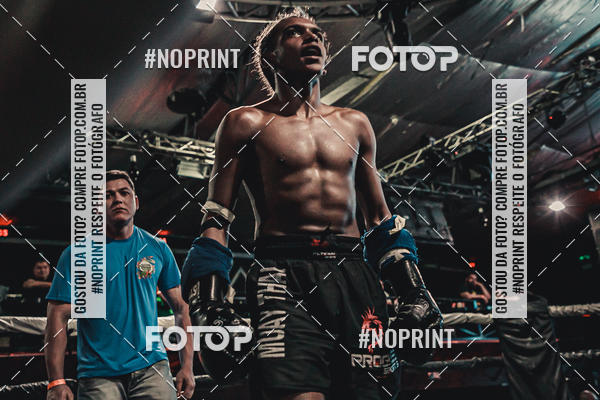 Achetez vos photos de l'vnementWAR MUAY THAI 57  sur Fotop