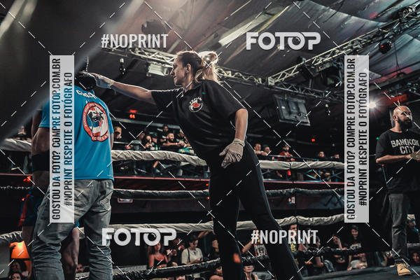 Achetez vos photos de l'vnementWAR MUAY THAI 57  sur Fotop
