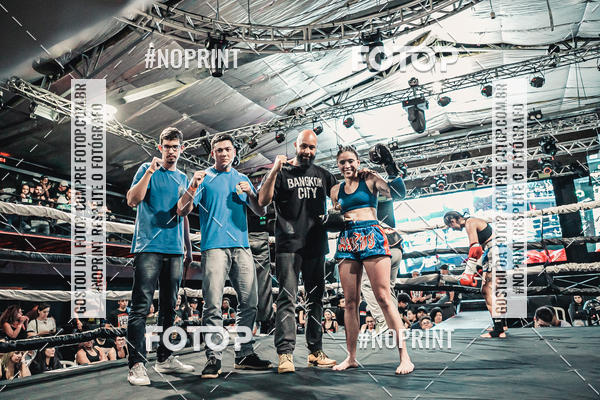 Achetez vos photos de l'vnementWAR MUAY THAI 57  sur Fotop
