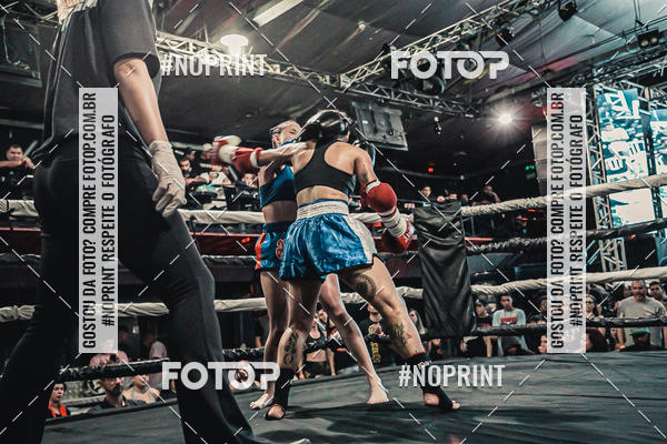 Achetez vos photos de l'vnementWAR MUAY THAI 57  sur Fotop