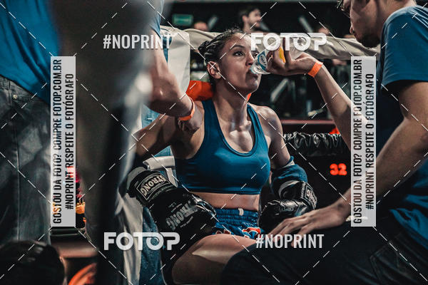 Achetez vos photos de l'vnementWAR MUAY THAI 57  sur Fotop