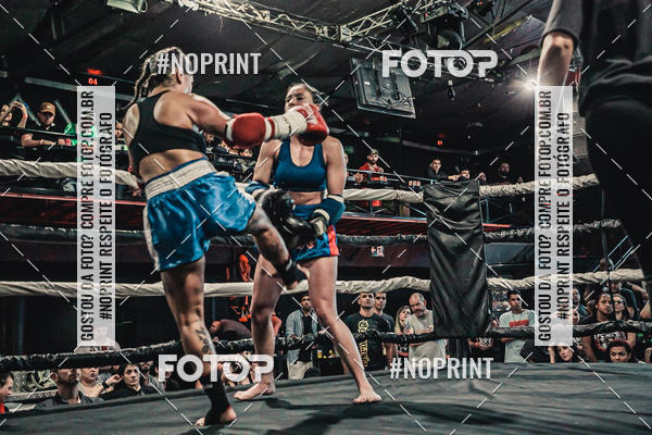 Achetez vos photos de l'vnementWAR MUAY THAI 57  sur Fotop