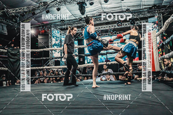 Achetez vos photos de l'vnementWAR MUAY THAI 57  sur Fotop