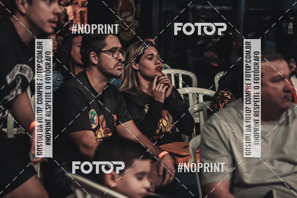 Achetez vos photos de l'vnementWAR MUAY THAI 57  sur Fotop