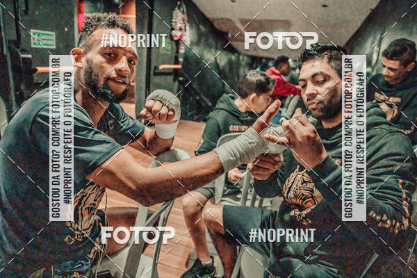 Achetez vos photos de l'vnementWAR MUAY THAI 57  sur Fotop