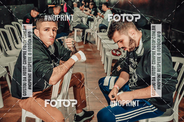 Achetez vos photos de l'vnementWAR MUAY THAI 57  sur Fotop