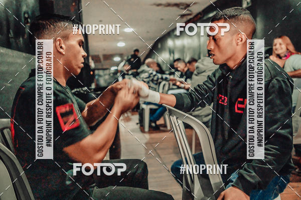 Achetez vos photos de l'vnementWAR MUAY THAI 57  sur Fotop