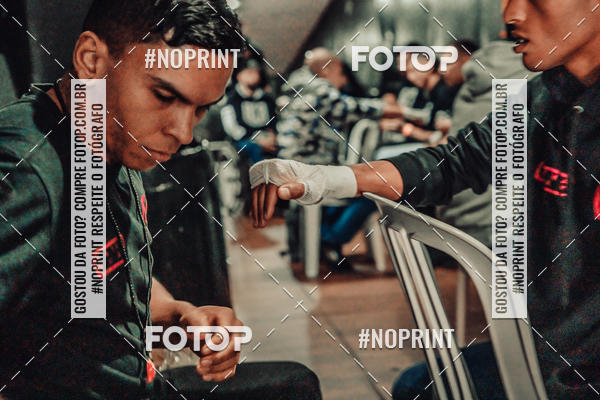 Achetez vos photos de l'vnementWAR MUAY THAI 57  sur Fotop