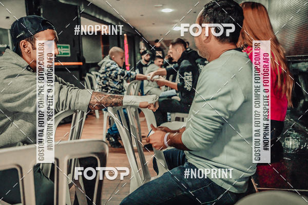 Achetez vos photos de l'vnementWAR MUAY THAI 57  sur Fotop