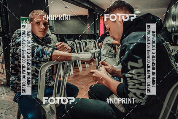 Achetez vos photos de l'vnementWAR MUAY THAI 57  sur Fotop