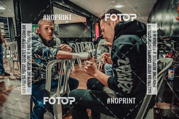 Achetez vos photos de l'vnementWAR MUAY THAI 57  sur Fotop