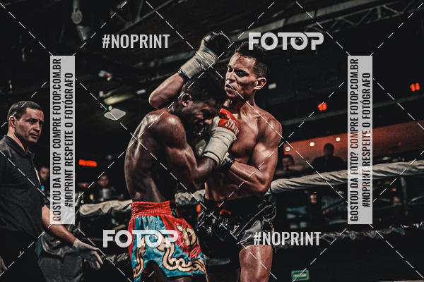 Achetez vos photos de l'vnementWAR MUAY THAI 57  sur Fotop