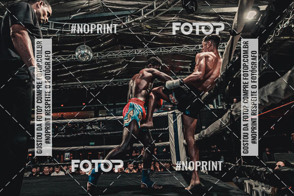 Achetez vos photos de l'vnementWAR MUAY THAI 57  sur Fotop