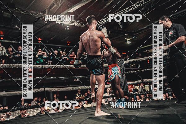 Achetez vos photos de l'vnementWAR MUAY THAI 57  sur Fotop