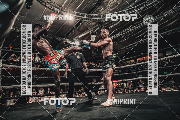 Achetez vos photos de l'vnementWAR MUAY THAI 57  sur Fotop