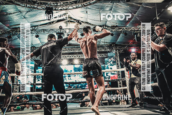 Achetez vos photos de l'vnementWAR MUAY THAI 57  sur Fotop
