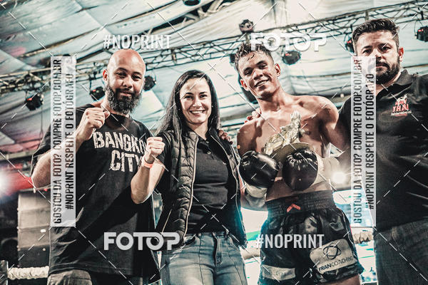 Achetez vos photos de l'vnementWAR MUAY THAI 57  sur Fotop