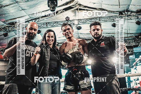 Achetez vos photos de l'vnementWAR MUAY THAI 57  sur Fotop