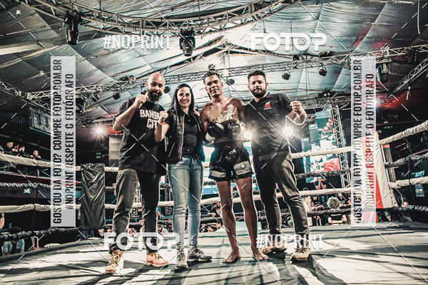 Achetez vos photos de l'vnementWAR MUAY THAI 57  sur Fotop