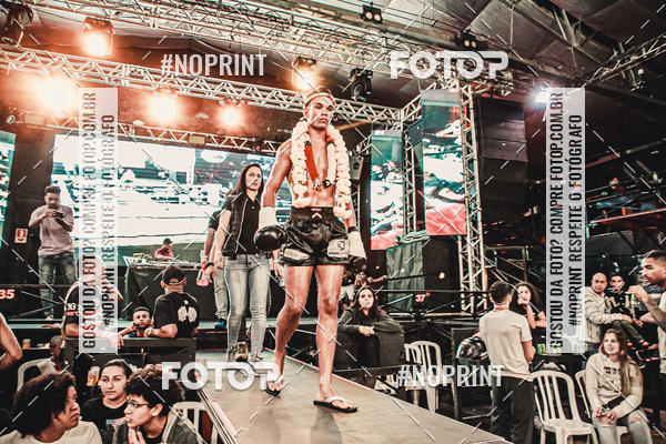 Achetez vos photos de l'vnementWAR MUAY THAI 57  sur Fotop