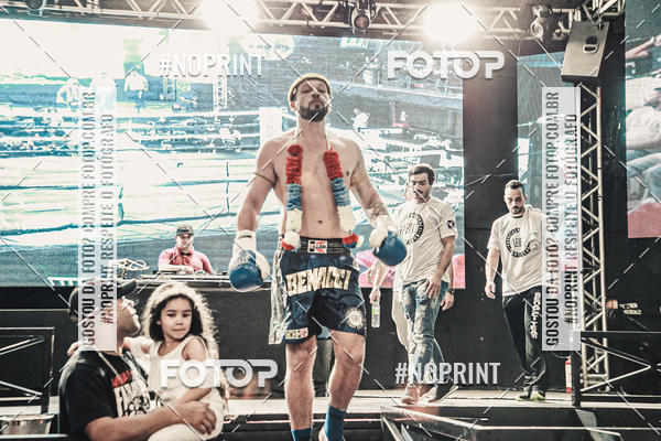 Achetez vos photos de l'vnementWAR MUAY THAI 57  sur Fotop